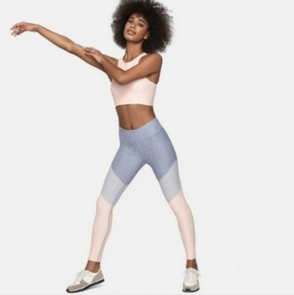 Outdoor Voices 7/8 Tri Color Leggings Size M - Picture 2 of 10